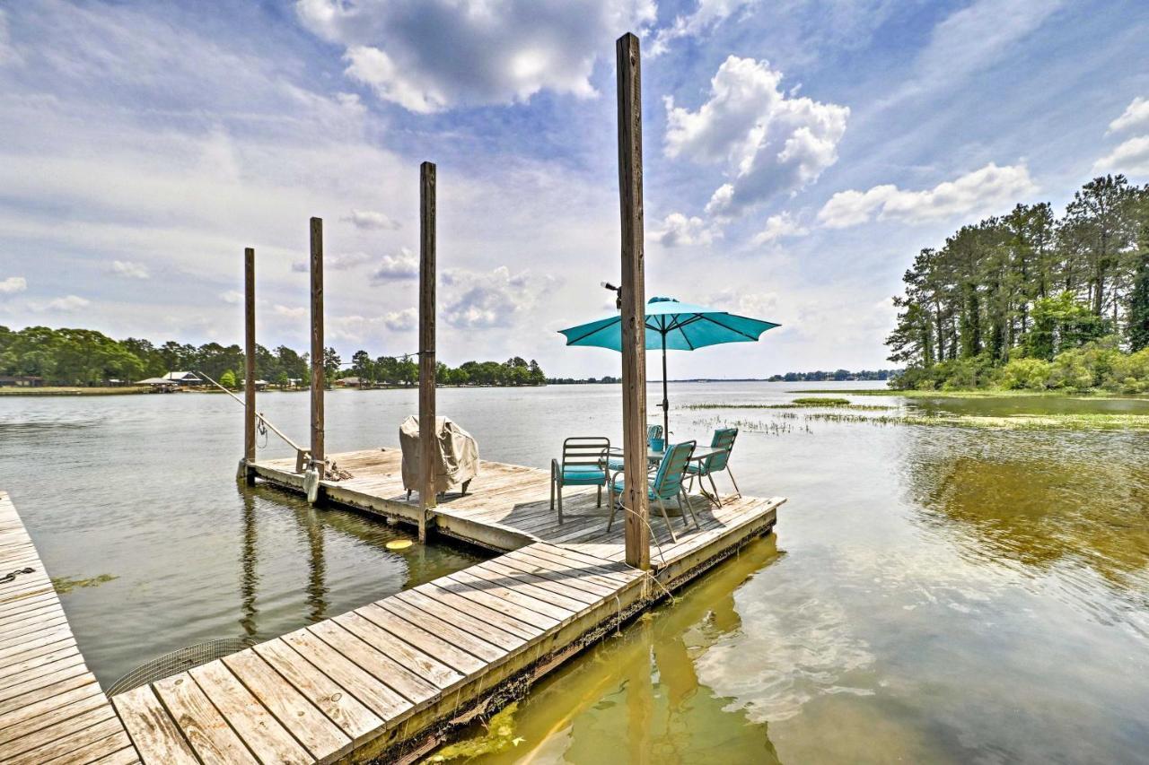 Home On Jordan Lake With Shared Dock And Boat Slip! Wetumpka Eksteriør billede