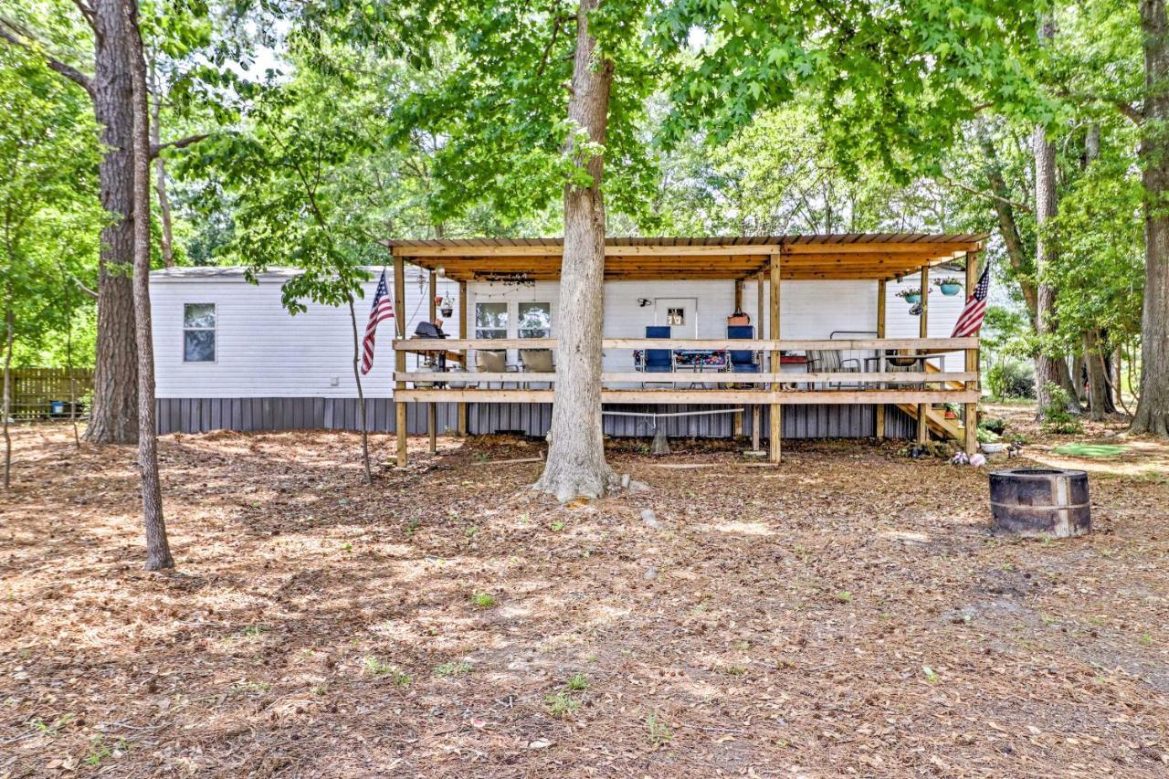 Home On Jordan Lake With Shared Dock And Boat Slip! Wetumpka Eksteriør billede