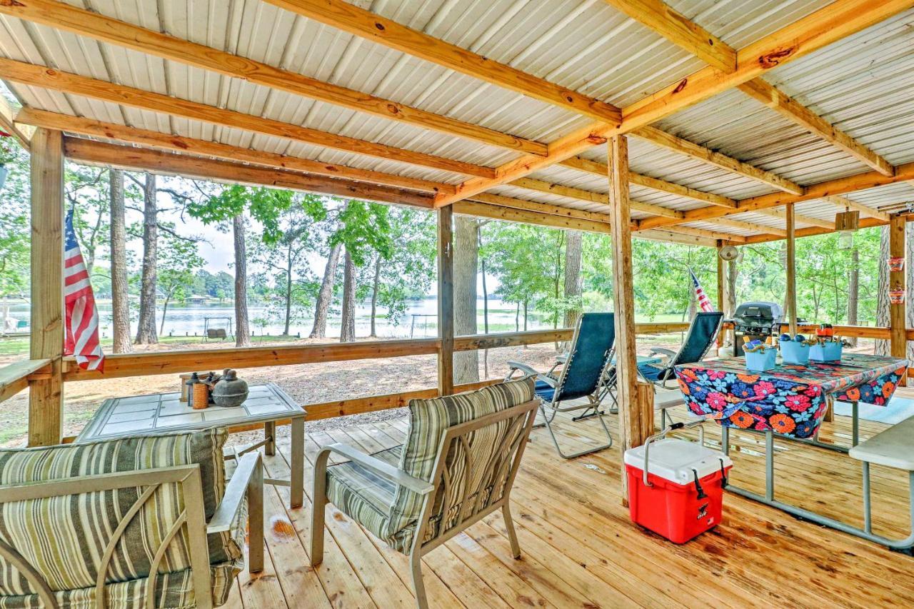 Home On Jordan Lake With Shared Dock And Boat Slip! Wetumpka Eksteriør billede