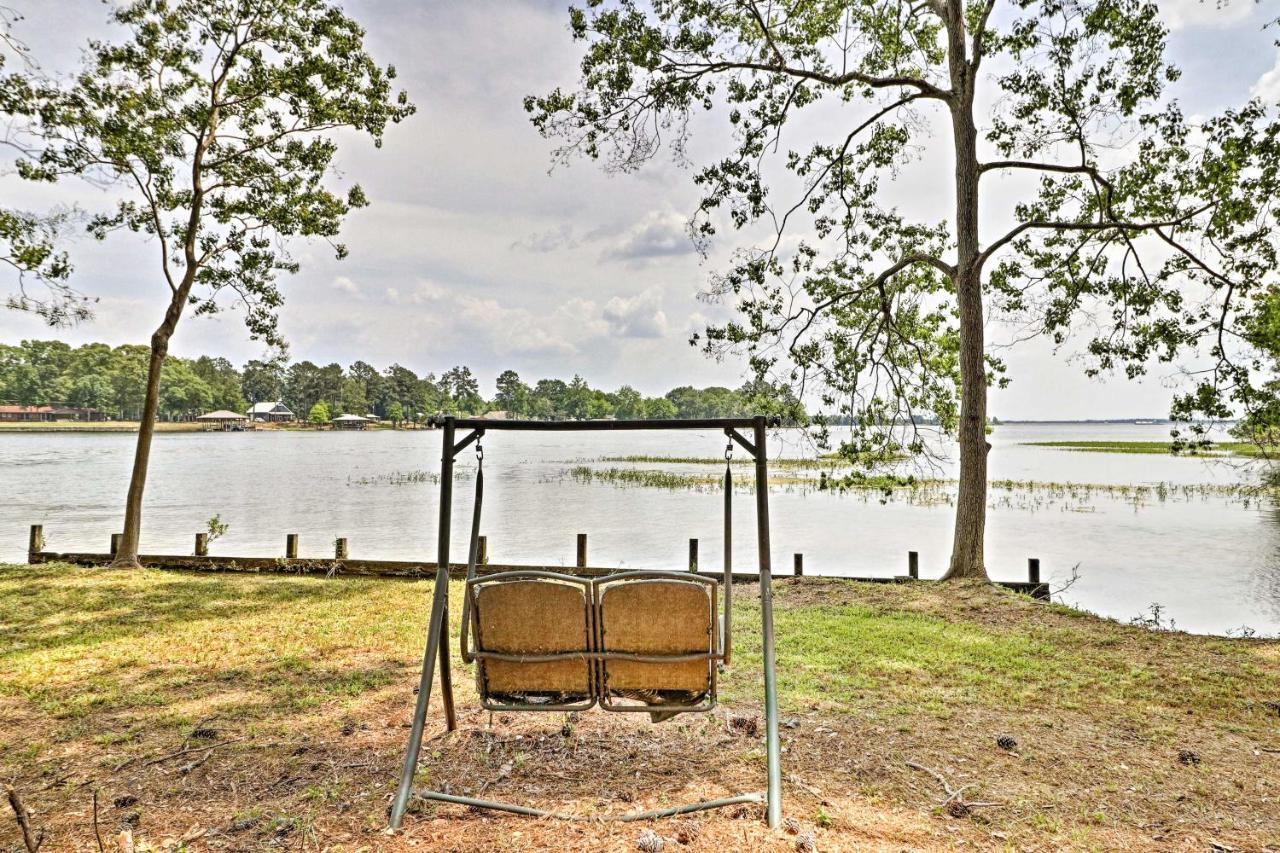 Home On Jordan Lake With Shared Dock And Boat Slip! Wetumpka Eksteriør billede